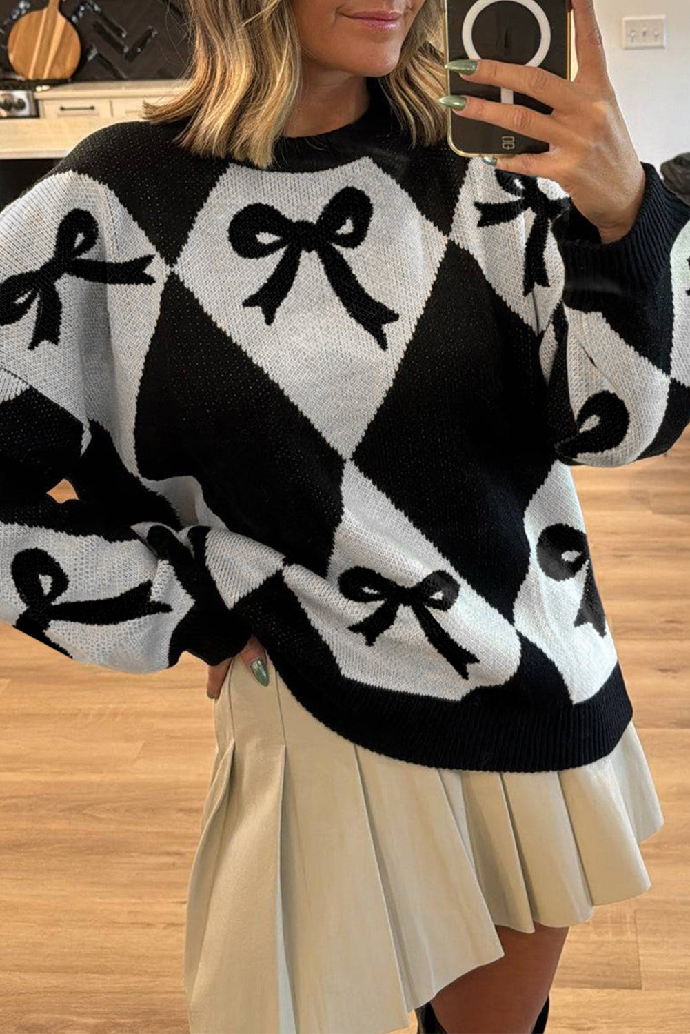 Black Bow Print 2-tone Rhombus Knit Loose Sweater