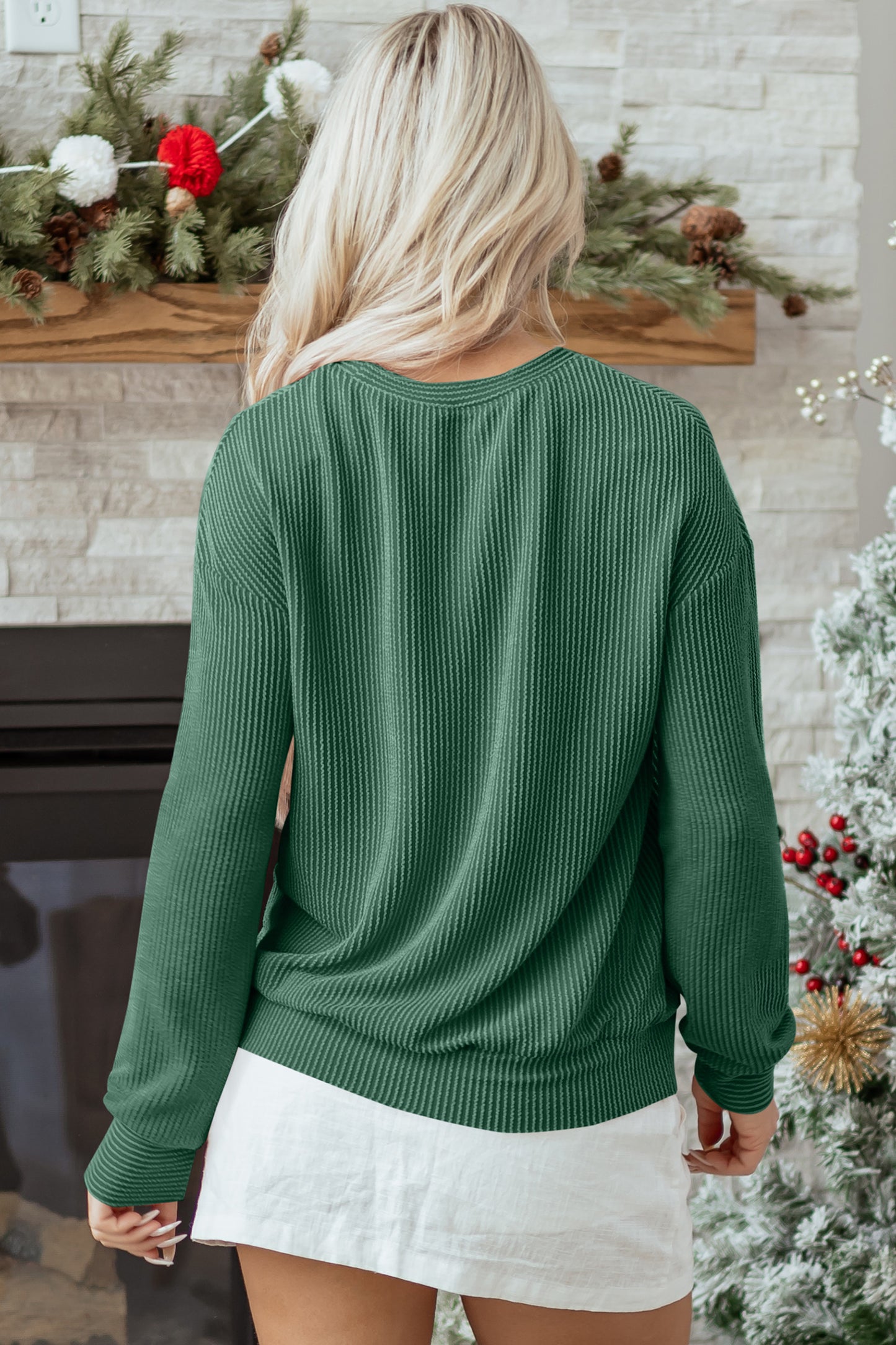 Evergreen Twisted Rib Outlined Merry Letter Graphic Loose Long Sleeve Top