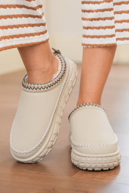 White Contrast Stitch Detail Faux Suede PU Patchwork Plush Winter Clog Slippers