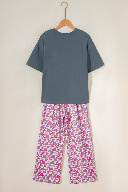 Fun mama  Letter Graphic Tee Camouflage Print Loose Pant Set
