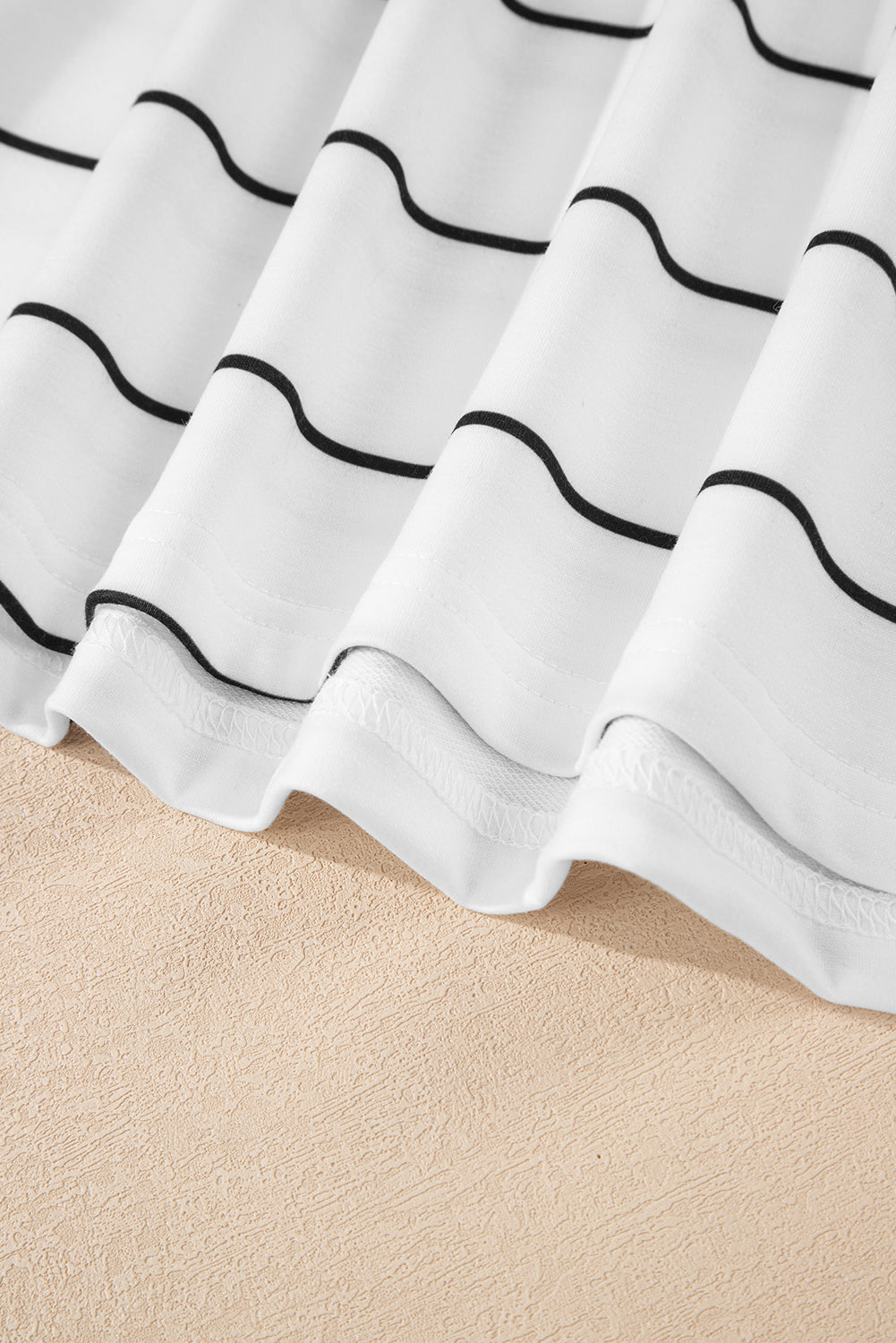 White Stripe Zip up Drop Shoulder Pullover and Short 2pcs Outfit